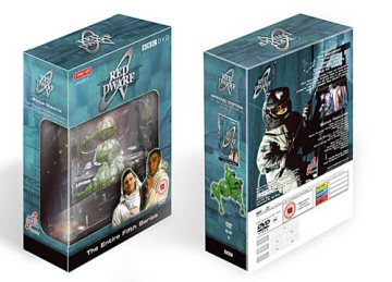 The Series V gift set. See, I told you the white background worked better.
